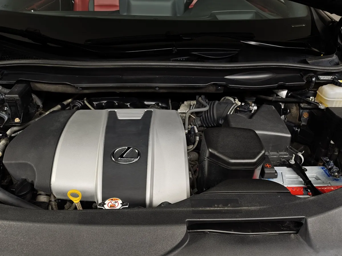 Lexus RX 350 AT AWD (300 л.с.) Luxury Черный в АВИЛОН. Слайд №11