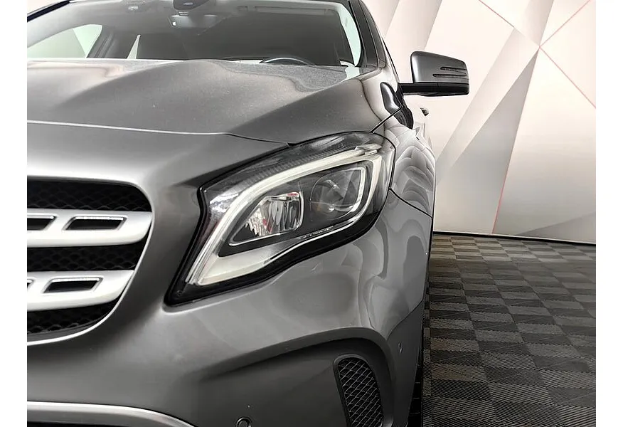 Mercedes-Benz GLA 200 7G-DCT (150 л.с.) Особая серия Серый в АВИЛОН. Слайд №10