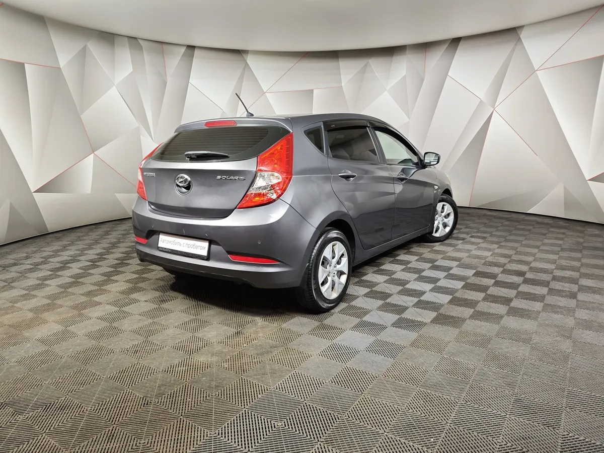 Hyundai Solaris 1.6 AT (123 л.с.) Comfort Серый в АВИЛОН. Слайд №2