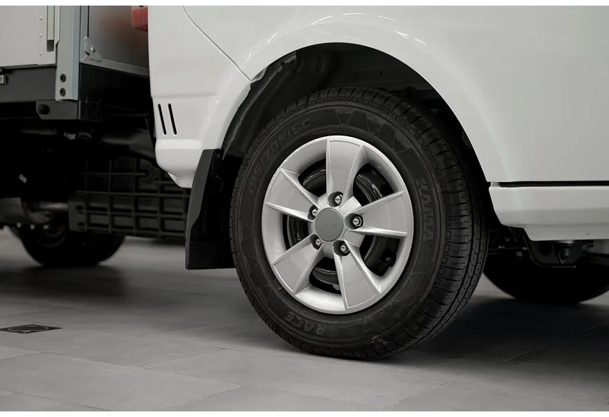 Sollers Argo 2.0d MT RWD SWB (130 л.с.) 3.5T Белый в АВИЛОН. Слайд №18