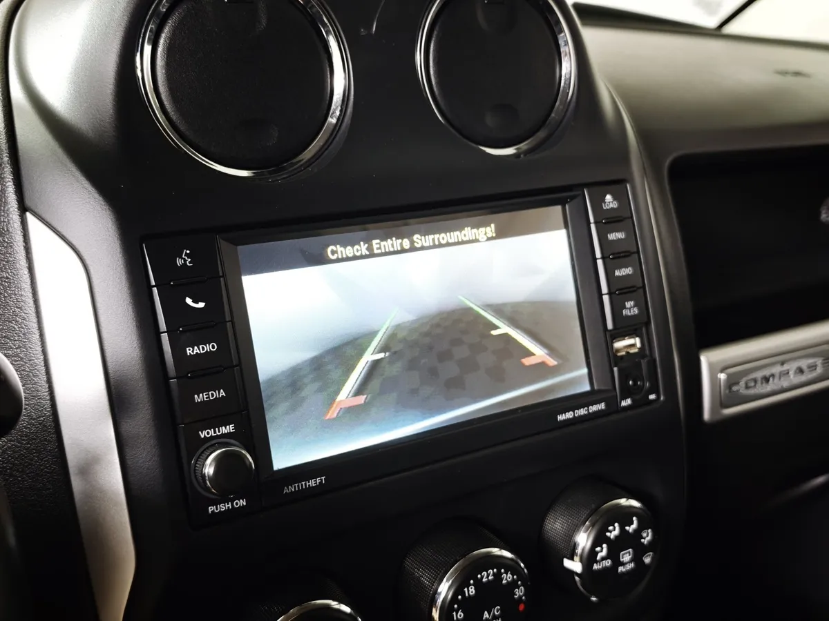 Jeep Compass 2.4 AT AWD (170 л.с.) Limited Белый в АВИЛОН. Слайд №19