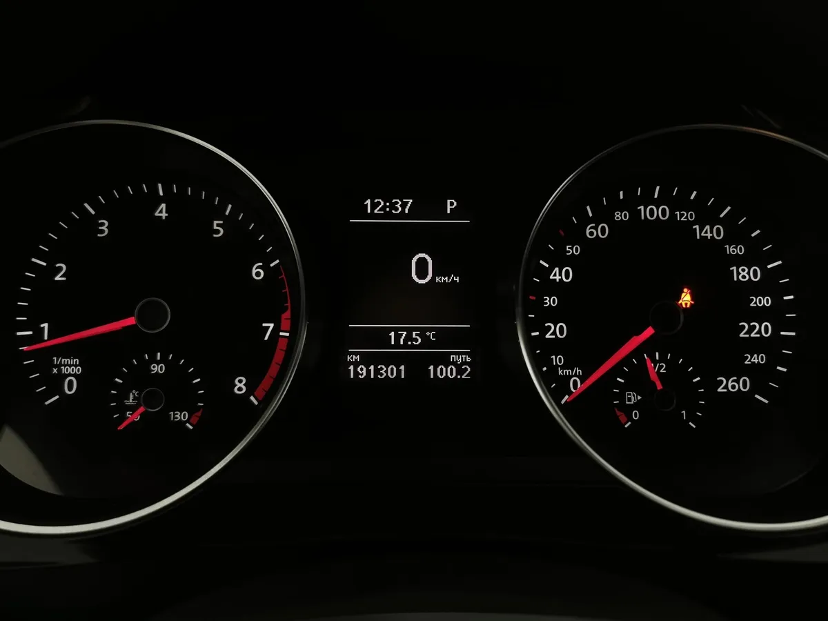 Volkswagen Jetta 1.4 TSI DSG (150 л.с.) Comfortline Черный в АВИЛОН. Слайд №17