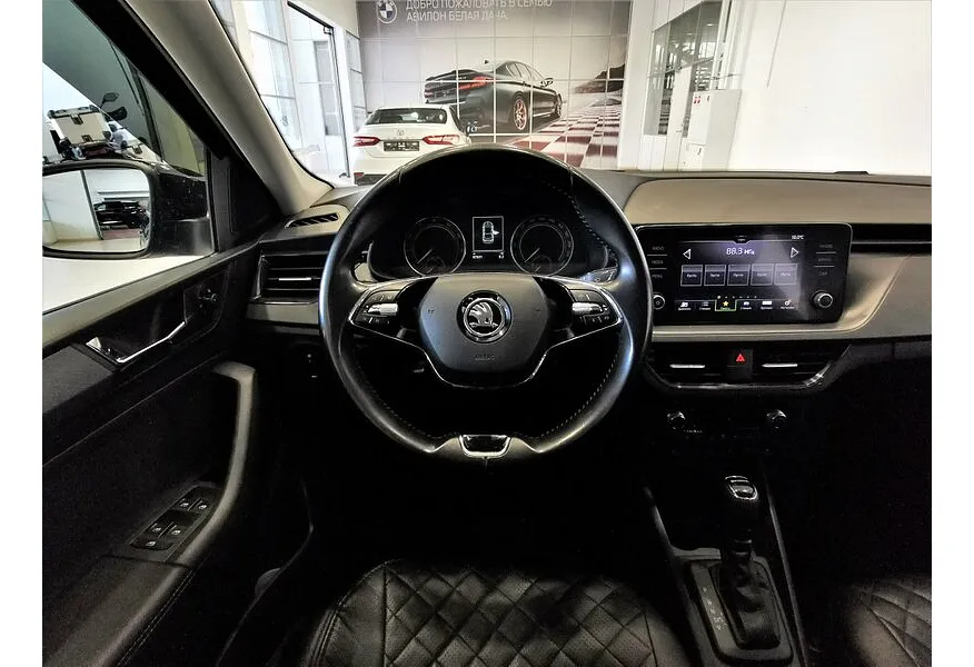 Skoda Rapid 1.6 AT (110 л.с.) Черный в АВИЛОН. Слайд №19