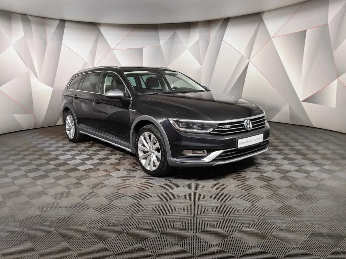 Volkswagen Passat 2.0 TSI BlueMotion DSG 4motion (220 л.с.) Variant Черный в АВИЛОН. Слайд №3