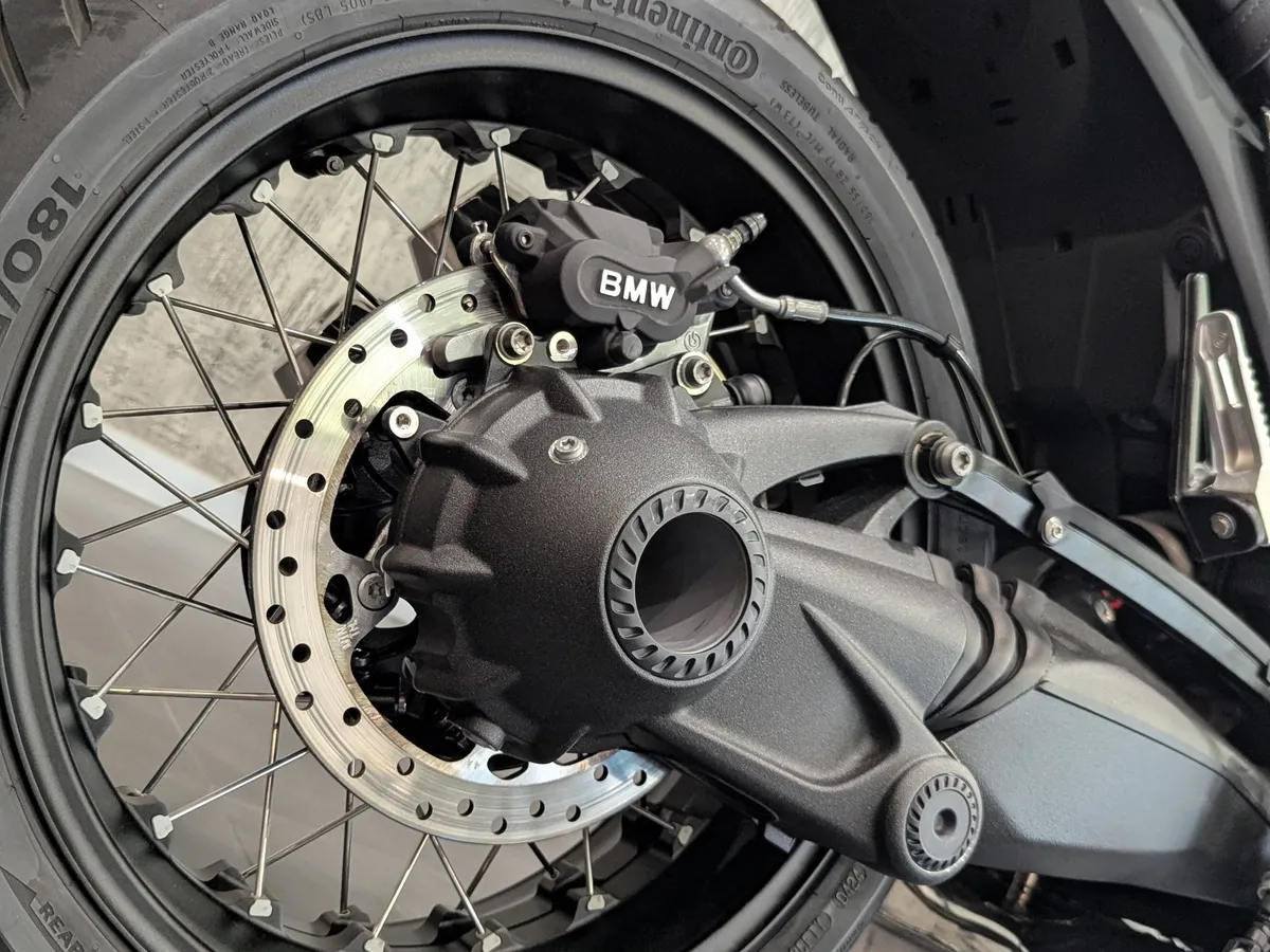 BMW Motorrad R 12 nineT R 12 nineT 1200 см³ 1200 Зеленый в АВИЛОН. Слайд №6