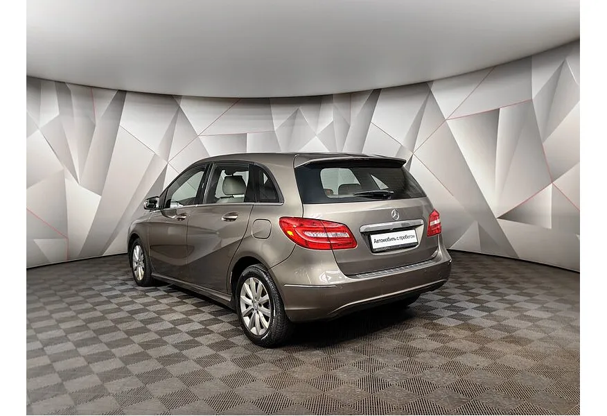 Mercedes-Benz B-Класс B 200 7G-DCT (150 л.с.) Серый в АВИЛОН. Слайд №4