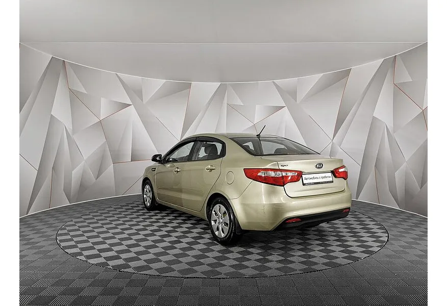 Kia Rio 1.6 AT (123 л.с.) Бежевый в АВИЛОН. Слайд №4