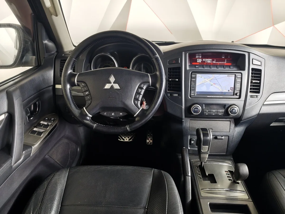 Mitsubishi Pajero 3.0 AT AWD (178 л.с.) Коричневый в АВИЛОН. Слайд №20