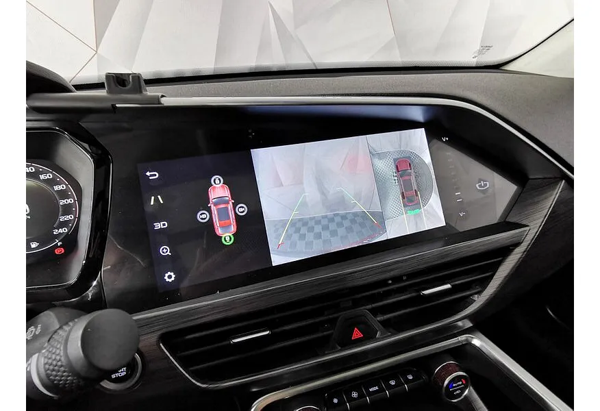 Geely Tugella 2.0 AT AWD (238 л.с.) Flagship Красный в АВИЛОН. Слайд №21