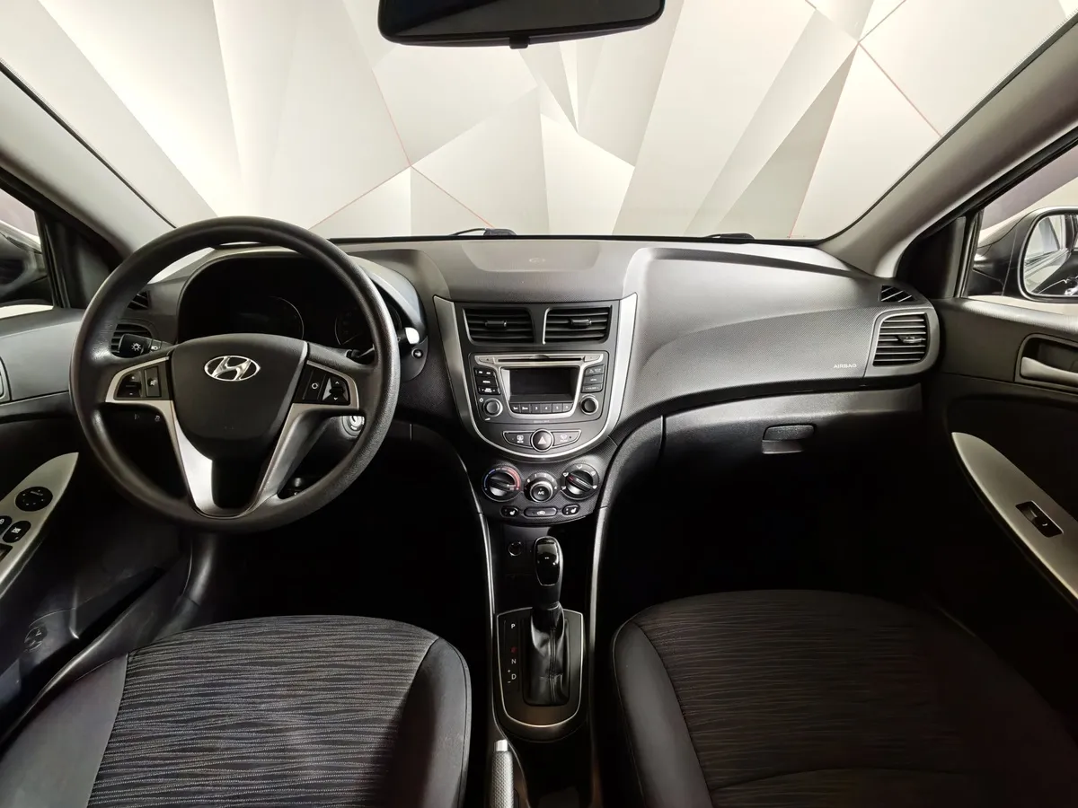 Hyundai Solaris 1.6 AT (123 л.с.) Active Plus Черный в АВИЛОН. Слайд №14
