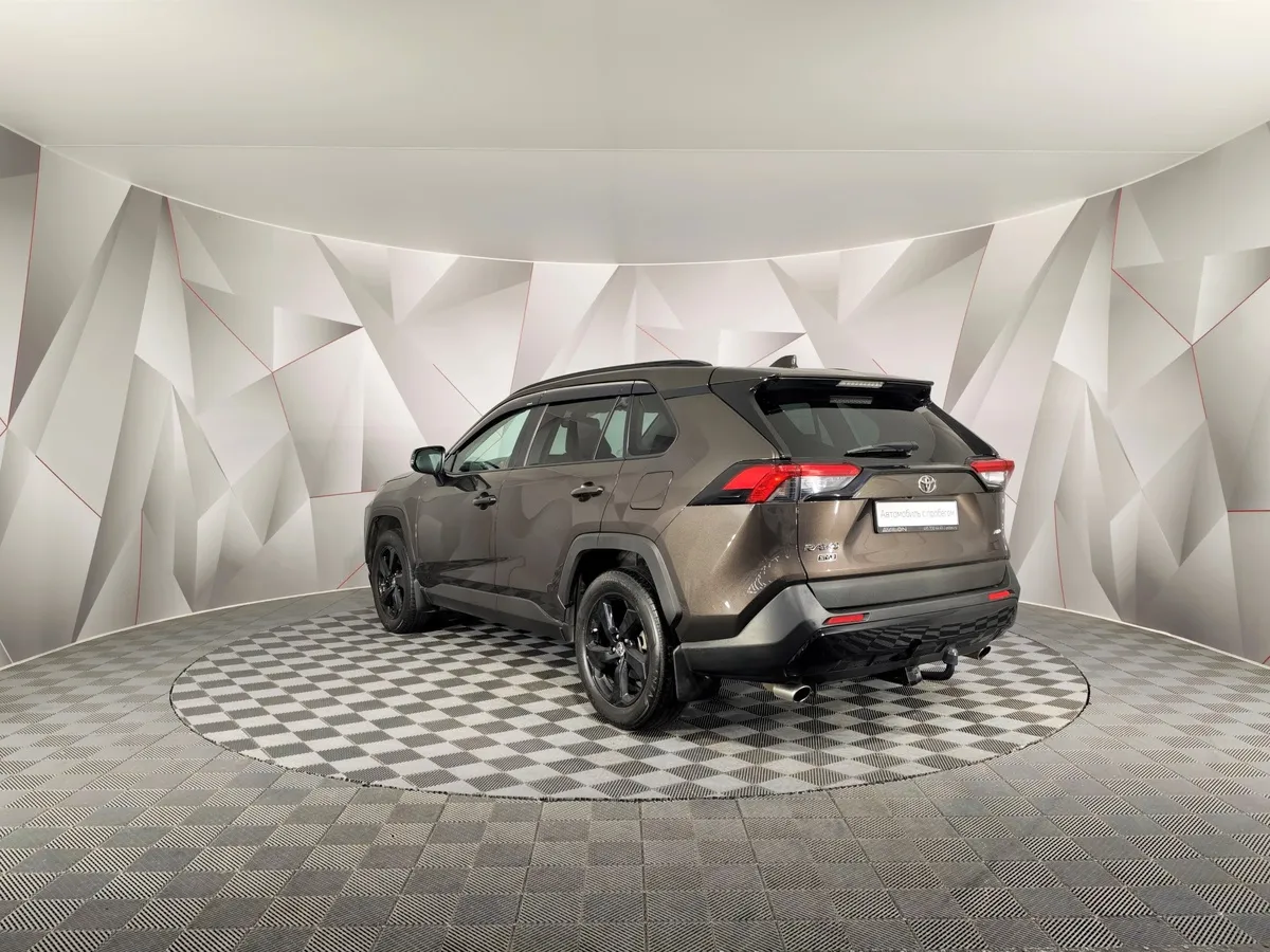 Toyota RAV4 2.0i CVT AWD (149 л.с.) Люкс Коричневый в АВИЛОН. Слайд №4