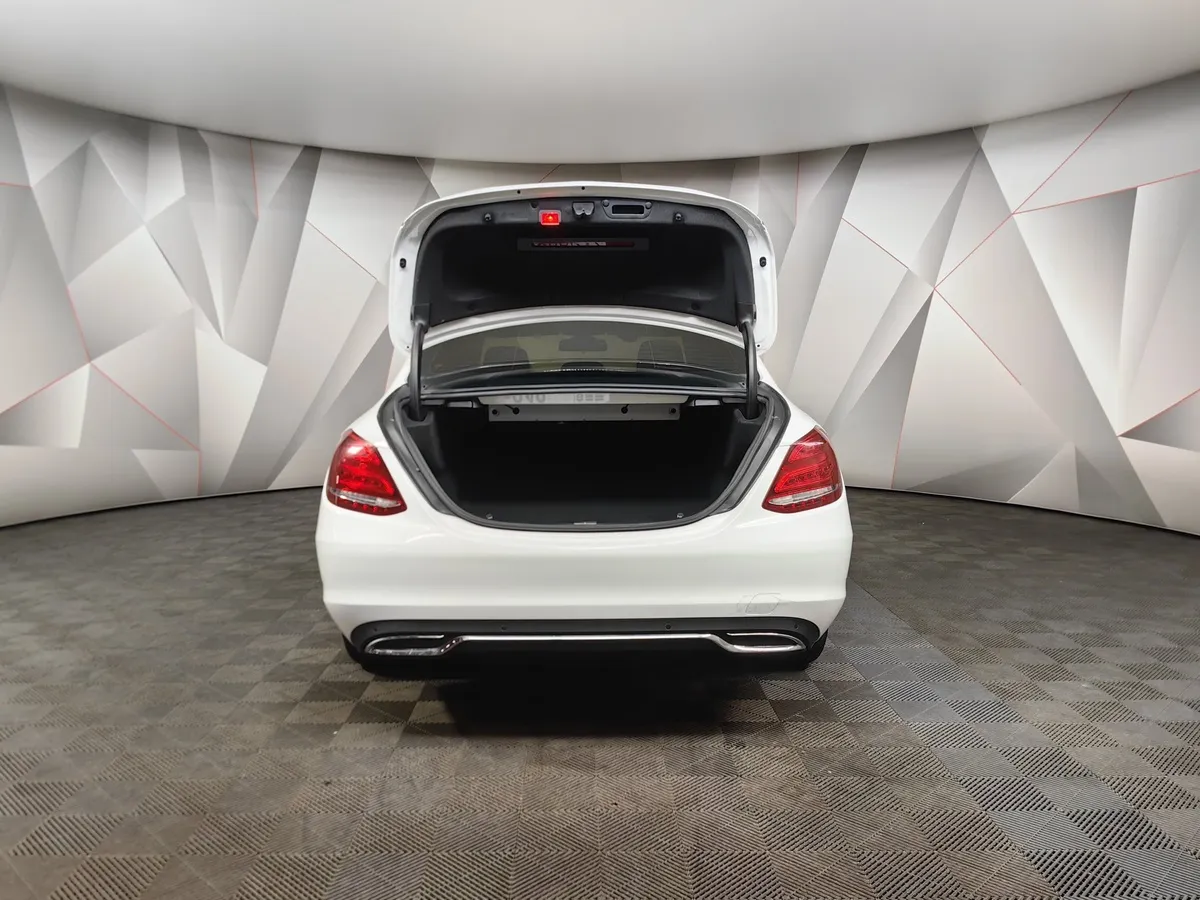 Mercedes-Benz C-Класс C 180 9G-TRONIC (150 л.с.) Premium Белый в АВИЛОН. Слайд №12