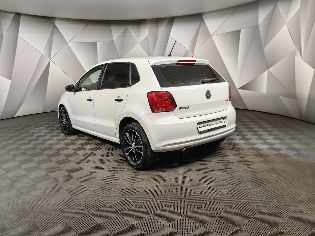 Volkswagen Polo 1.4 MT (80 л.с.) Белый в АВИЛОН. Слайд №4