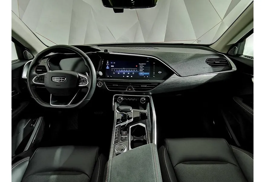 Geely Tugella 2.0 AT AWD (238 л.с.) Flagship Красный в АВИЛОН. Слайд №14