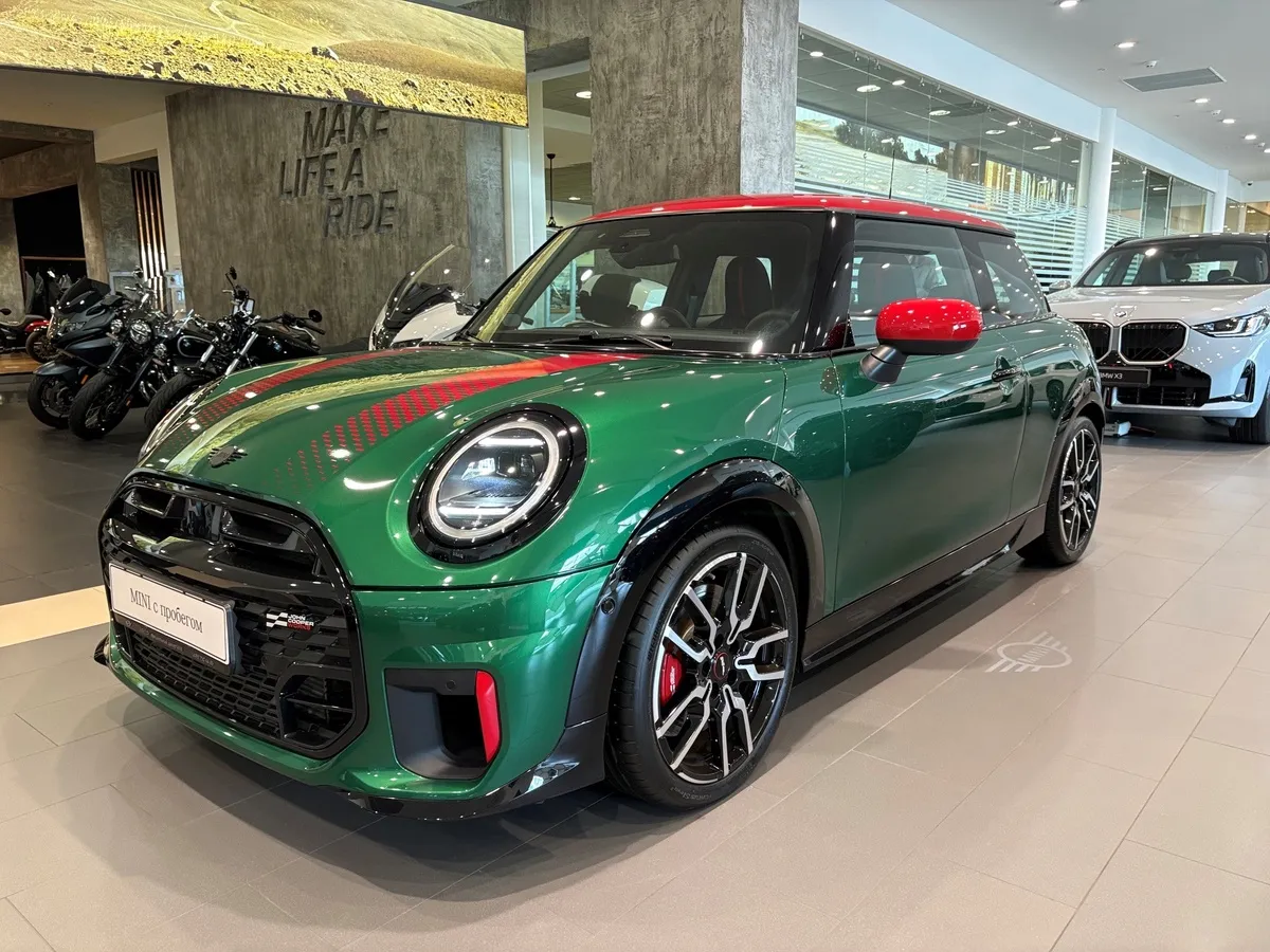 АВИЛОН - MINI 3 двери 2.0 AMT FWD (231 л.с.) Зеленый - slide 10126953