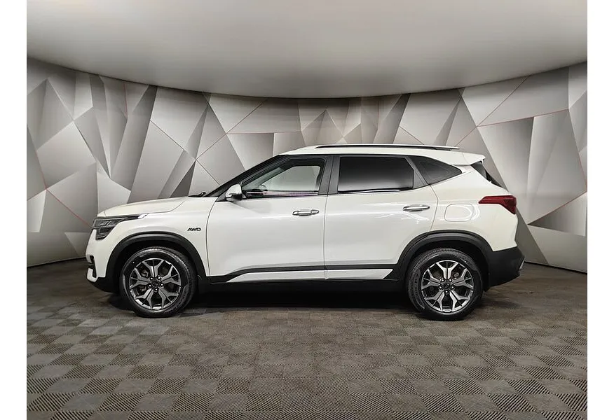 Kia Seltos 2.0 MPI 4WD IVT (149 л.с.) Prestige Белый в АВИЛОН. Слайд №5