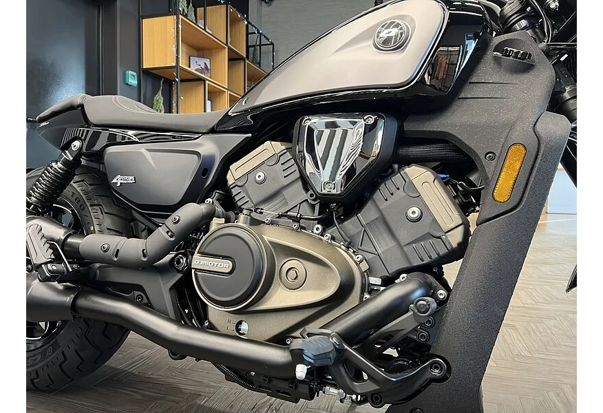 QJMOTOR SRV 600V 561 см³ (68 л.с.) (68) 561 Черный в АВИЛОН. Слайд №19