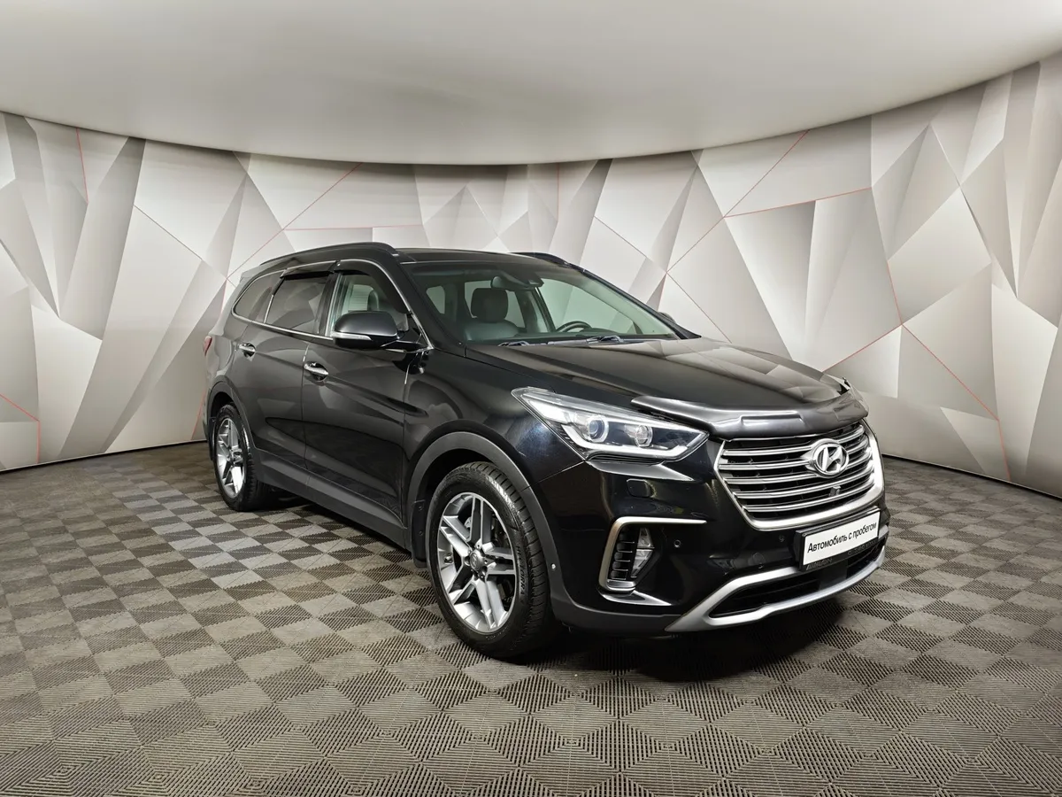 Hyundai Santa Fe 2.2 CRDi AWD 8AT (200 л.с.) High-Tech Черный в АВИЛОН. Слайд №3