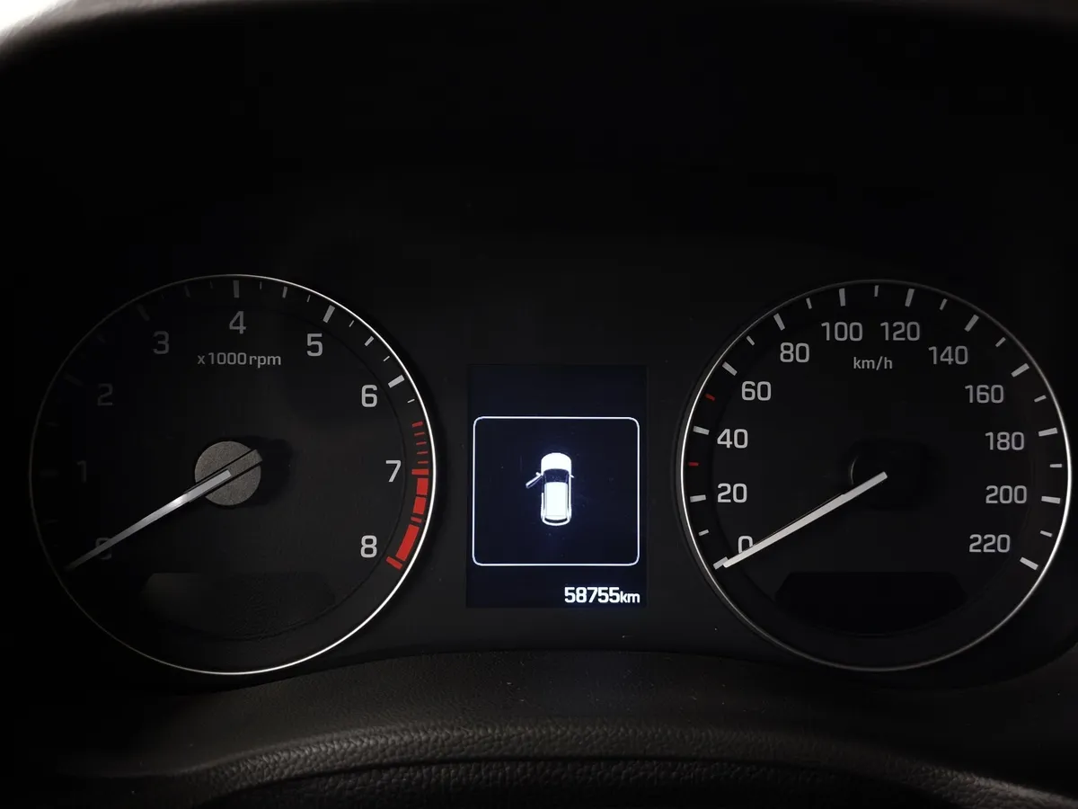 Hyundai Creta 2.0 AT (149 л.с.) Travel Черный в АВИЛОН. Слайд №18