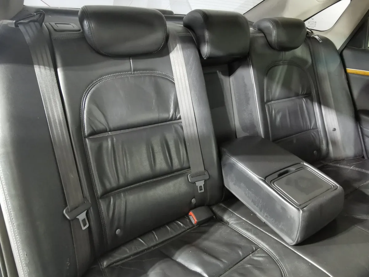 Hyundai Grandeur 2.7 AT (192 л.с.) Черный в АВИЛОН. Слайд №16
