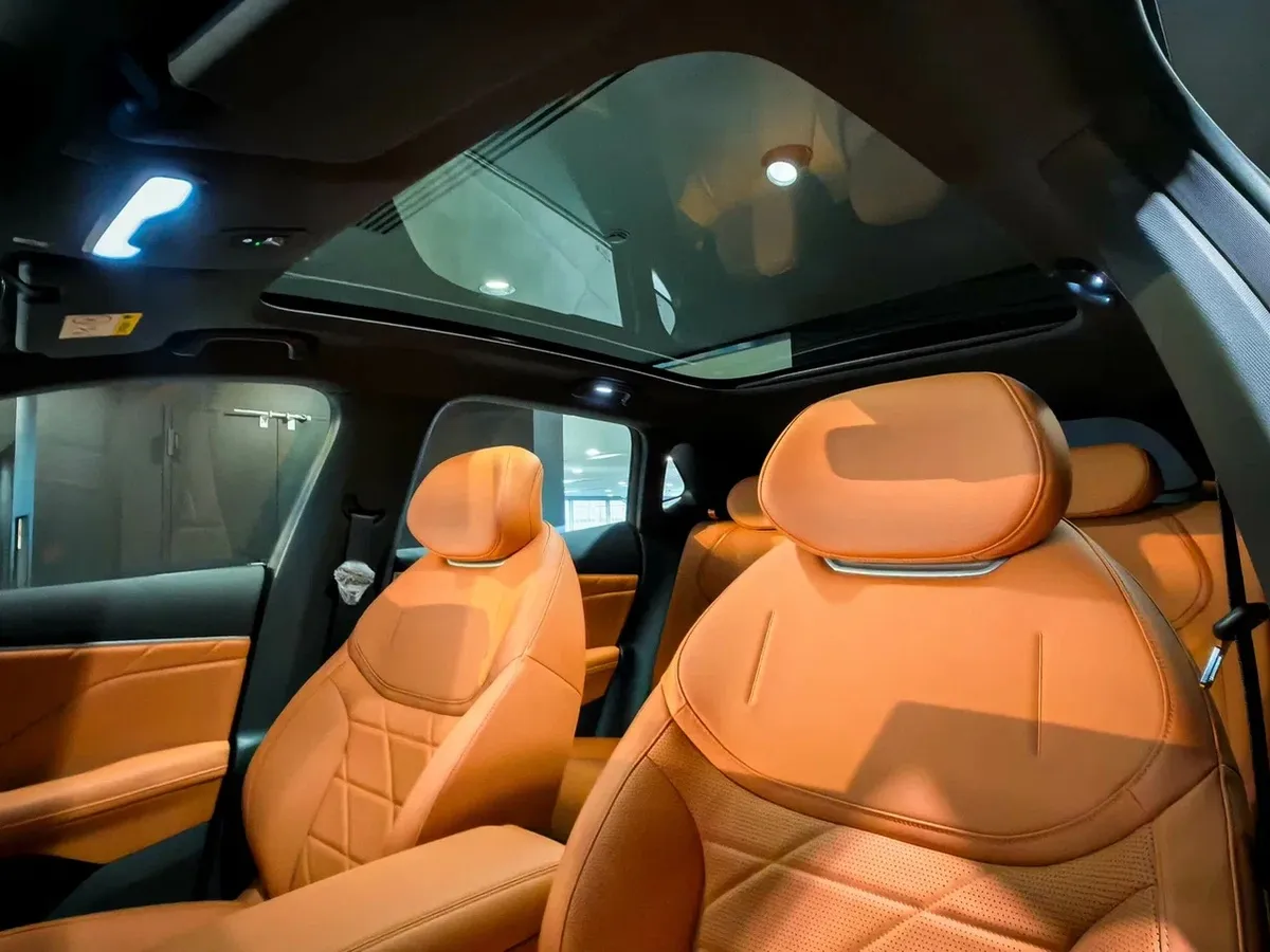Deepal S05 AT 2WD (272 л.с.) Люкс Серебристый в АВИЛОН. Слайд №7