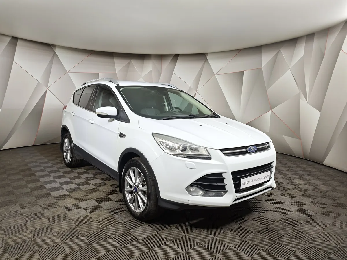 Ford Kuga 1.6 EcoBoost AT AWD (182 л.с.) Titanium Белый в АВИЛОН. Слайд №3
