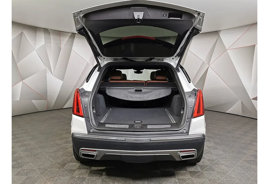 Cadillac XT5 2.0T АТ AWD (200 л.с.) Premium Luxury Белый в АВИЛОН. Слайд №12