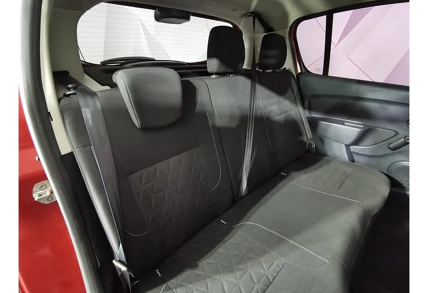 Renault Sandero 1.6 AT (102 л.с.) Drive Красный в АВИЛОН. Слайд №16