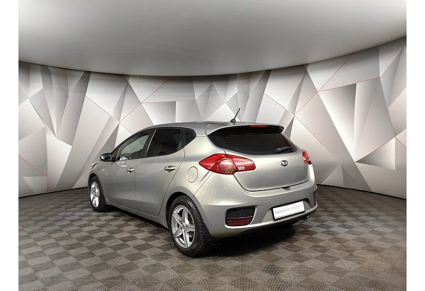 Kia Ceed 1.6 AT (130 л.с.) Comfort Серебристый в АВИЛОН. Слайд №4