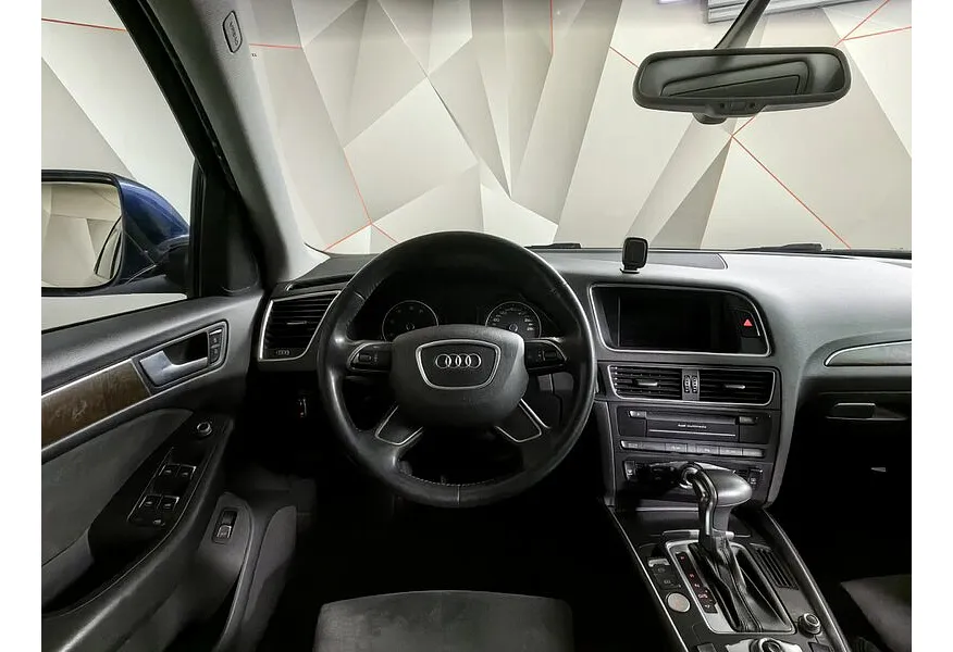 Audi Q5 2.0 TFSI Tiptronic quattro (225 л.с.) Синий в АВИЛОН. Слайд №20