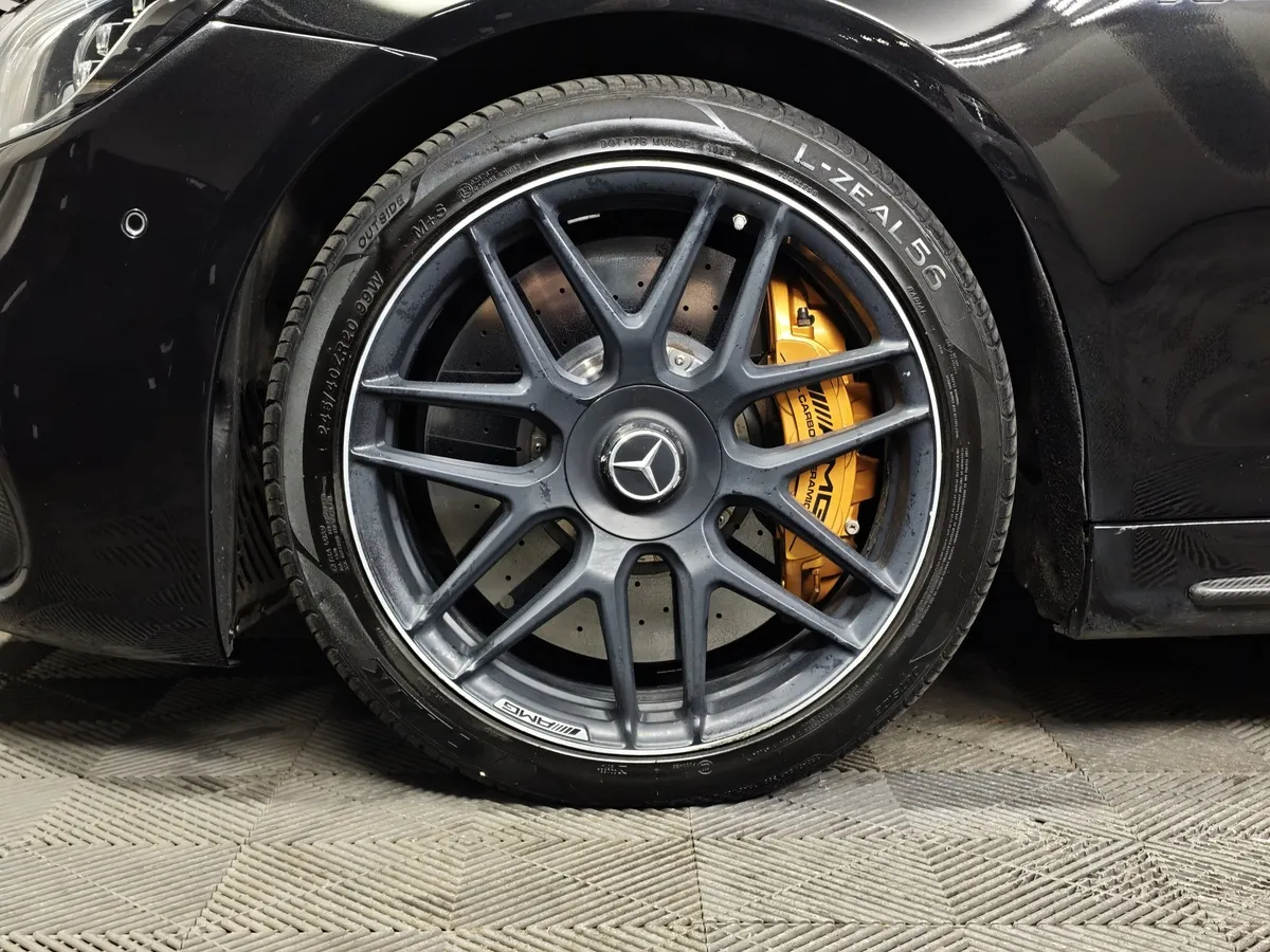 Mercedes-Benz S-Класс S 63 AMG 4Matic Speedshift Plus 7G-Tronic длинная база (585 л.с.) Черный в АВИЛОН. Слайд №9