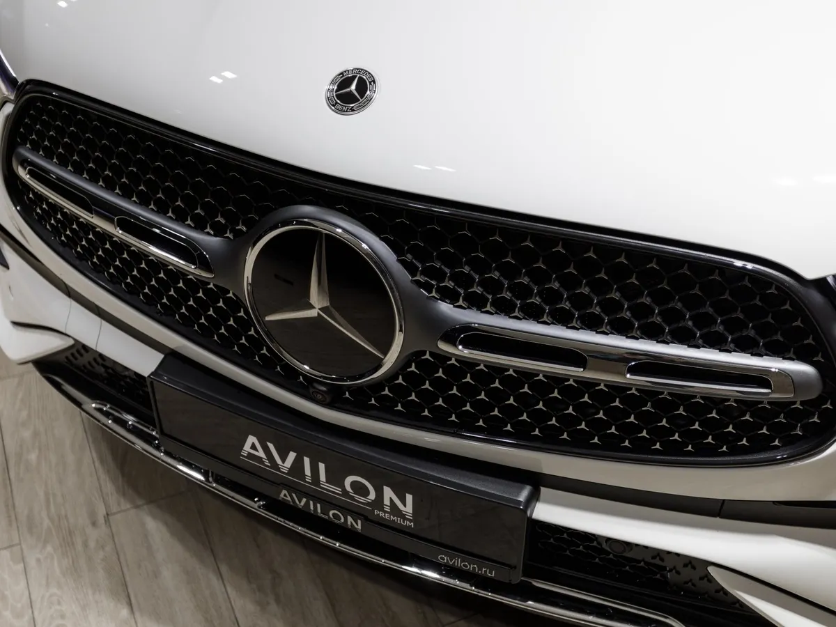Mercedes-Benz GLC Купе 300 9G-TRONIC 4MATIC (272 л.с.) Белый в АВИЛОН. Слайд №14