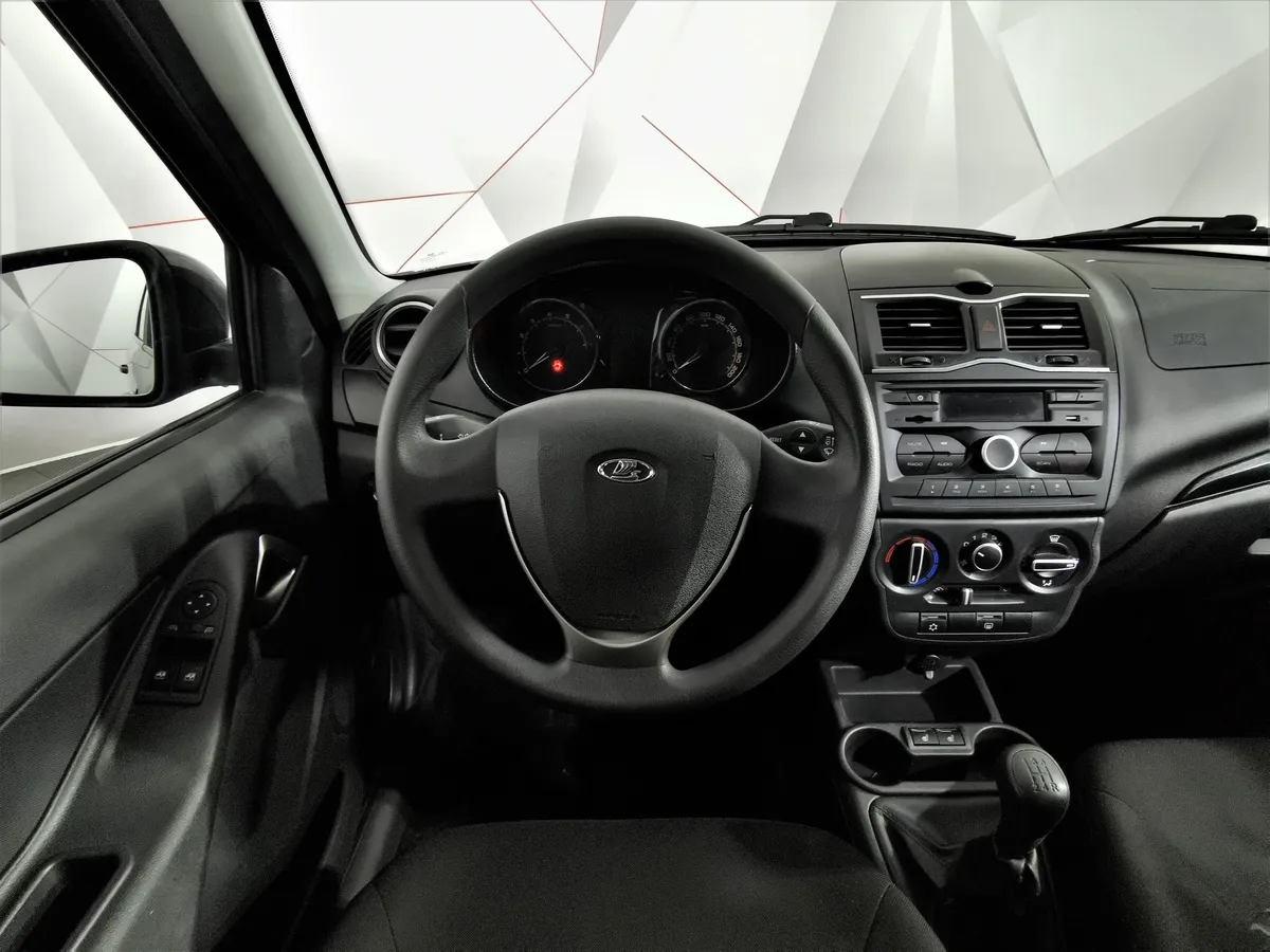 ВАЗ (Lada) Granta 1.6 MT 16кл (106 л.с.) 21911-51-005 Comfort Черный в АВИЛОН. Слайд №19