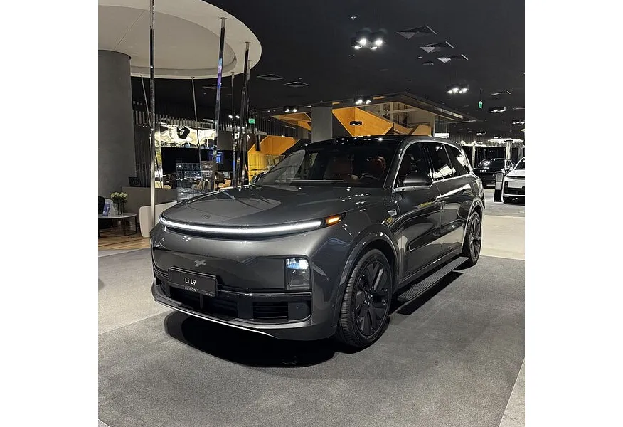 АВИЛОН - Li Auto L9 1.5 AT 4WD (449 л.с.) Ultra Серый - slide 9505871