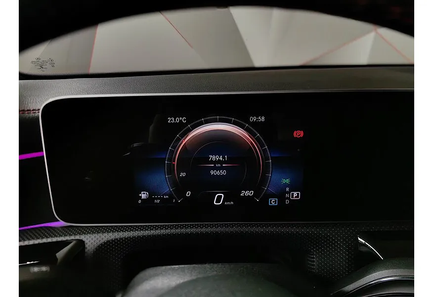 Mercedes-Benz CLA 200 7G-DCT (150 л.с.) Sport Красный в АВИЛОН. Слайд №18