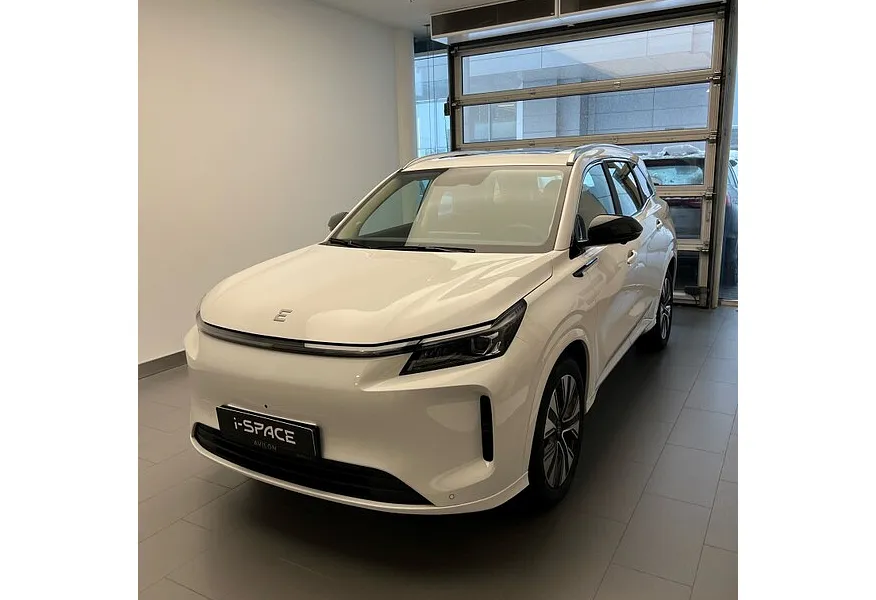 АВИЛОН - EVOLUTE i-SPACE 1.5 CVT (218 л.с.) (7 мест) Белый - slide 9548542