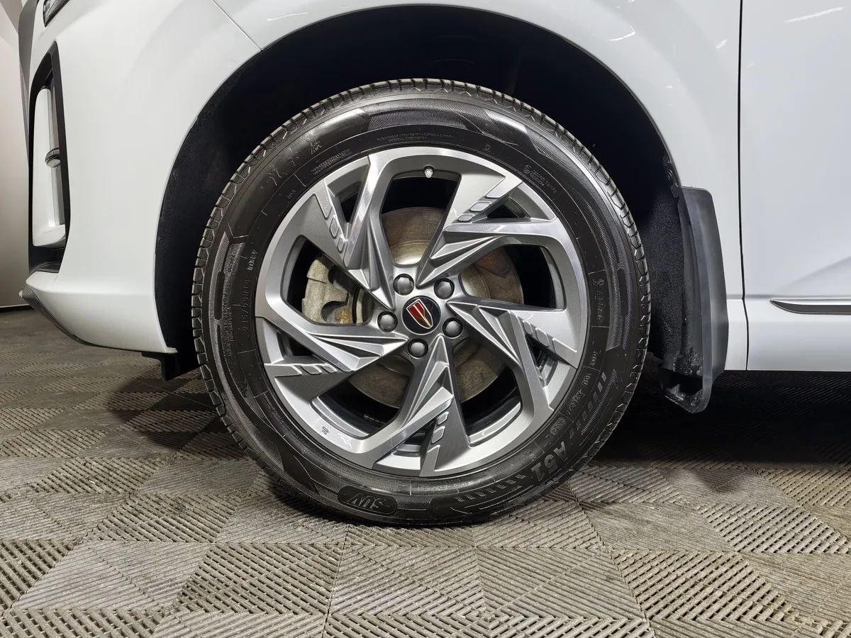 Hongqi HS3 1.5T 7DCT 2WD (156 л.с.) Комфорт Белый в АВИЛОН. Слайд №9