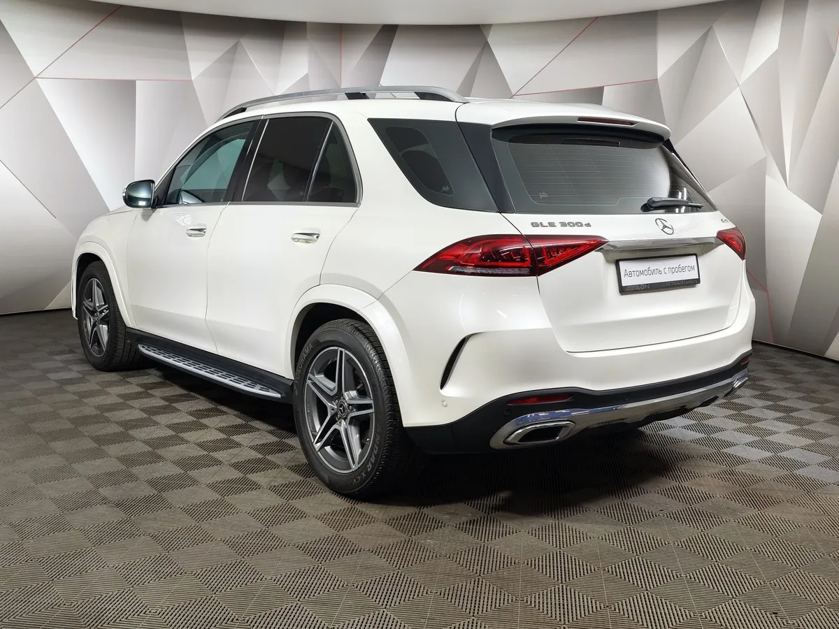 Mercedes-Benz GLE 300 d 4MATIC 9G-TRONIC (245 л.с.) Sport Белый в АВИЛОН. Слайд №4