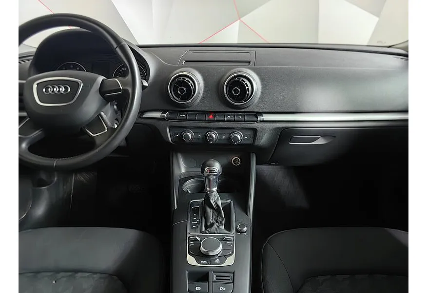 Audi A3 1.4 TFSI S tronic (125 л.с.) Ambition Черный в АВИЛОН. Слайд №15