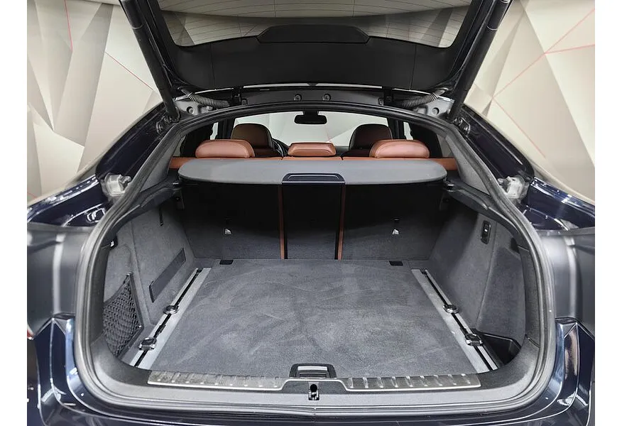 BMW X6 xDrive40d Steptronic (313 л.с.) M Sport (Локальная сборка) Черный в АВИЛОН. Слайд №9