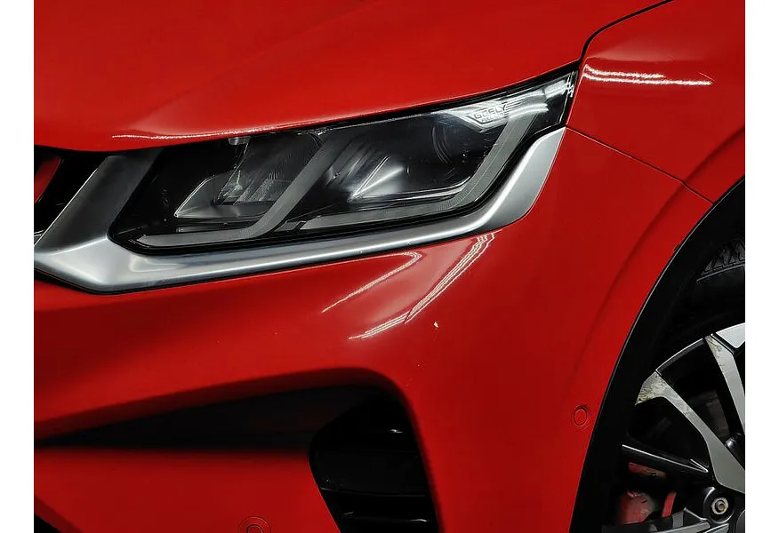 Geely Coolray 1.5T 7DCT 2WD (150 л.с.) Flagship Sport Красный в АВИЛОН. Слайд №10