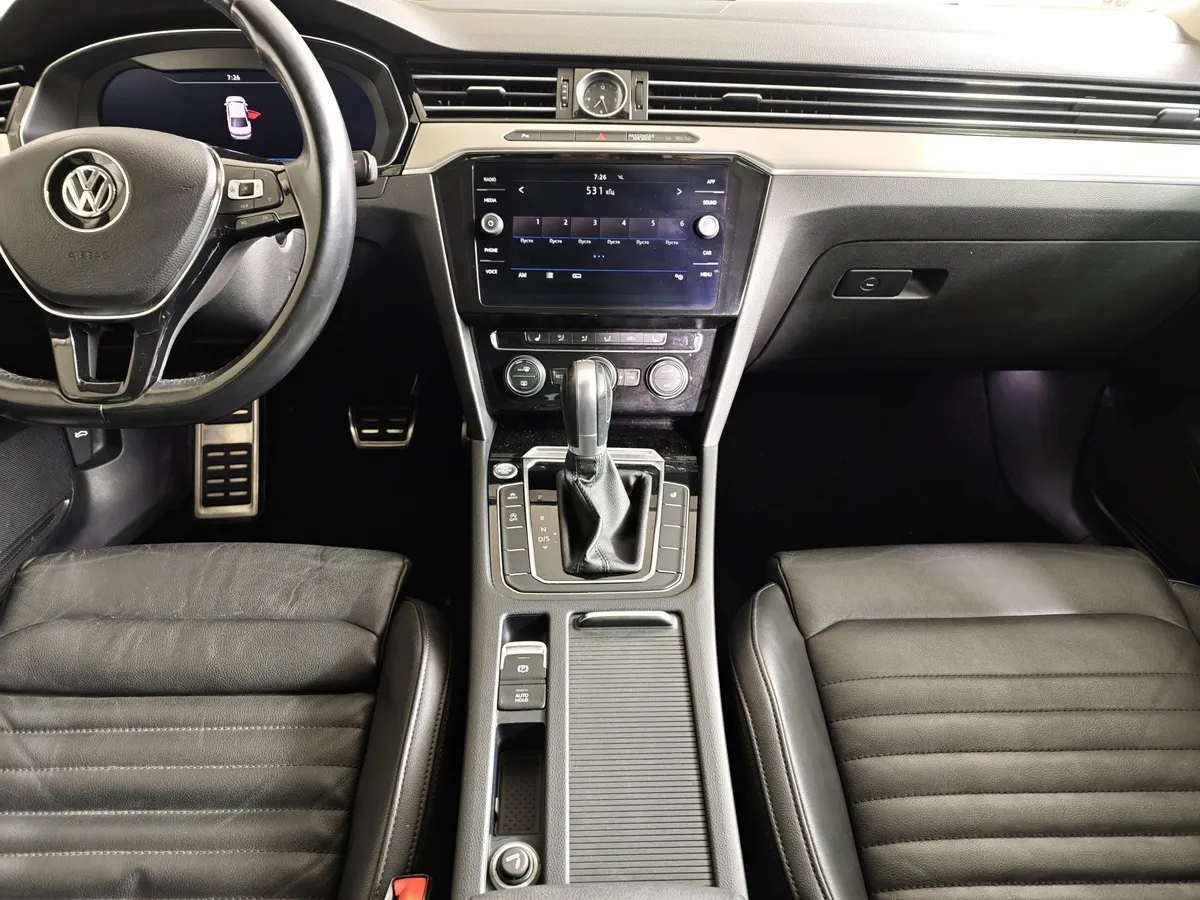 Volkswagen Passat 1.8 TSI BlueMotion DSG (180 л.с.) Highline Белый в АВИЛОН. Слайд №15