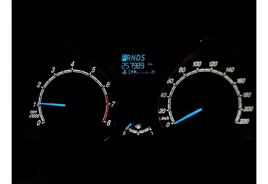 АВИЛОН - Ford Fiesta 1.6 Ti-VCT PowerShift (105 л.с.) Trend Коричневый - slide 16