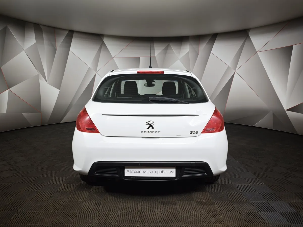 Peugeot 308 1.6 AT (120 л.с.) Белый в АВИЛОН. Слайд №8