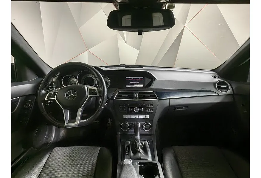 Mercedes-Benz C-Класс C 180 7G-Tronic Plus (156 л.с.) Черный в АВИЛОН. Слайд №13