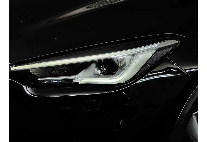 Infiniti QX50 2.0 VC-T CVT AWD (249 л.с.) Essential Черный в АВИЛОН. Слайд №10
