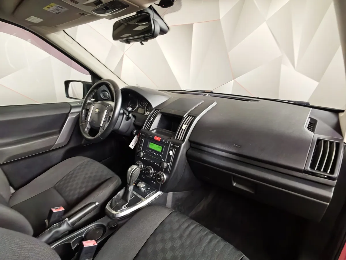 Land Rover Freelander 2.2 TD AT (160 л.с.) Красный в АВИЛОН. Слайд №13