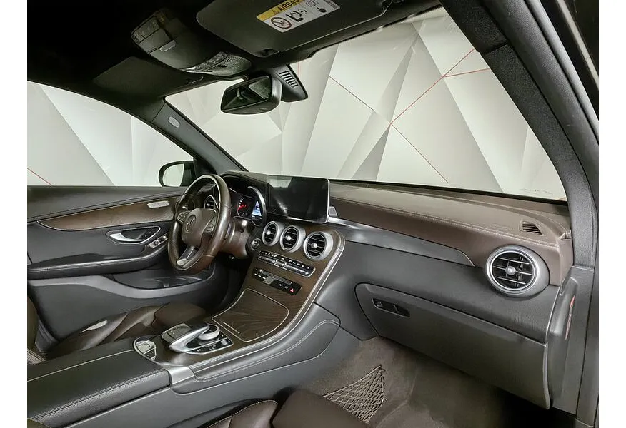 Mercedes-Benz GLC 250 d 9G-TRONIC 4MATIC (204 л.с.) Особая серия Черный в АВИЛОН. Слайд №14