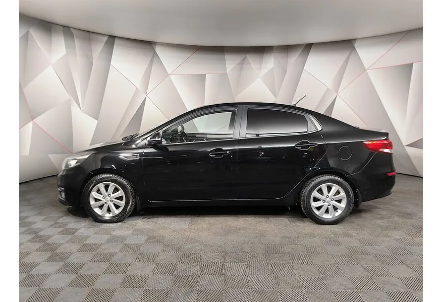 Kia Rio 1.6 AT (123 л.с.) Черный в АВИЛОН. Слайд №5