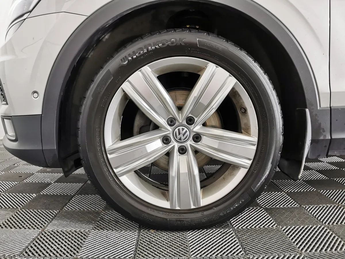 Volkswagen Tiguan 1.4 TSI 4Motion AT (150 л.с.) Exclusive Серый в АВИЛОН. Слайд №9